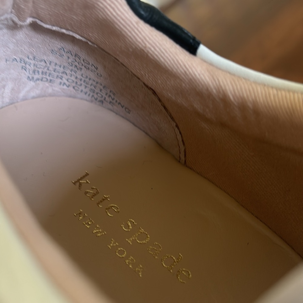 - NWT Kate spade sneaker - Picture 10 of 14